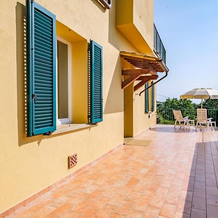 Villa Di Campagna 10 Posti Con Piscina Privata คาสเตลลินา มาริตติมา ภายนอก รูปภาพ