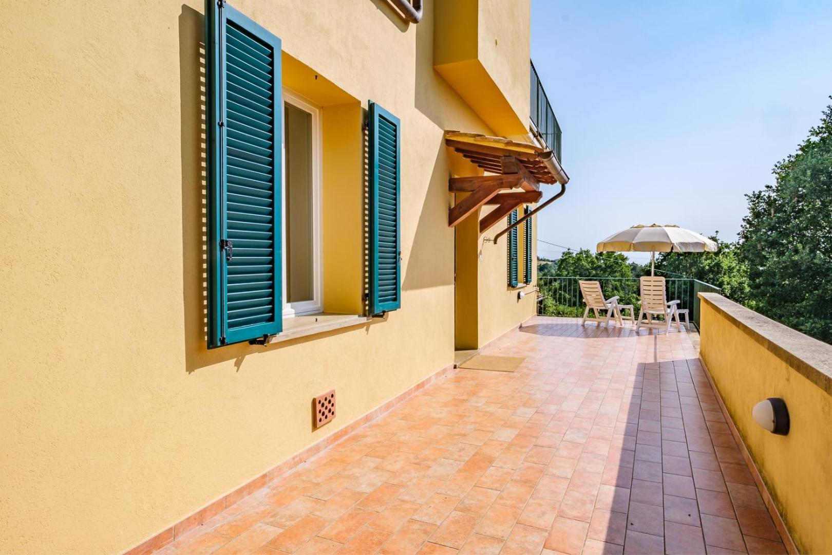 Villa Di Campagna 10 Posti Con Piscina Privata คาสเตลลินา มาริตติมา ภายนอก รูปภาพ