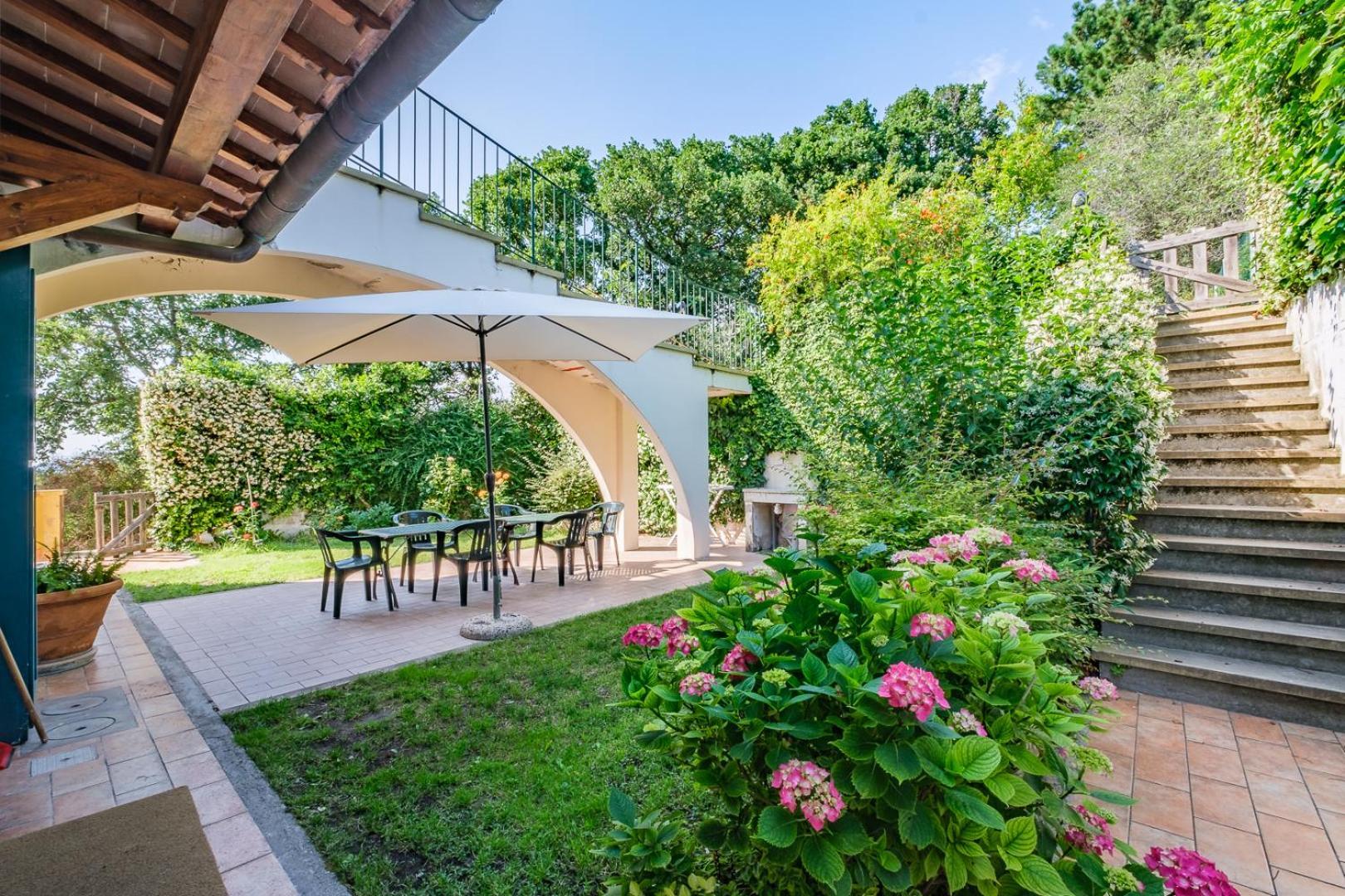 Villa Di Campagna 10 Posti Con Piscina Privata คาสเตลลินา มาริตติมา ภายนอก รูปภาพ
