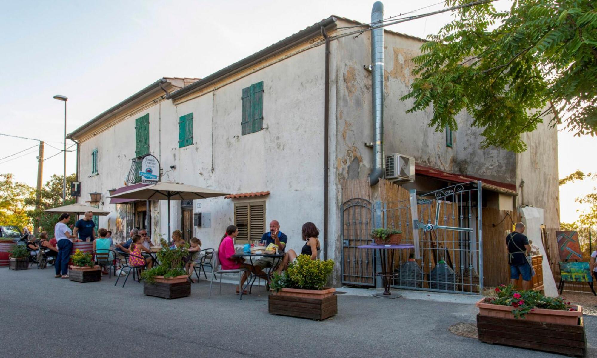 Villa Di Campagna 10 Posti Con Piscina Privata คาสเตลลินา มาริตติมา ภายนอก รูปภาพ